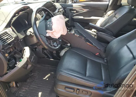 2021 Honda Pilot Se z USA, uszkodzony, nr VIN 5FNYF6H25MB009228